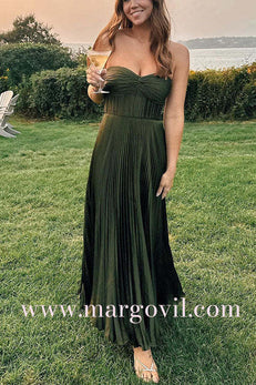 Strapless Twist Front Pleated Swing Maxi Dress