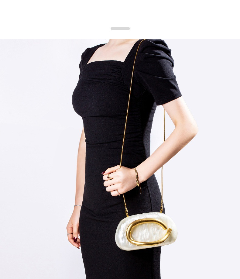 Margovil Trendy Chain Metal Handle Evening Handbag
